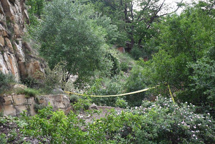 GÜNCELLEME - İskilip Kalesi surlarından düşen engelli genç hayatını kaybetti G1