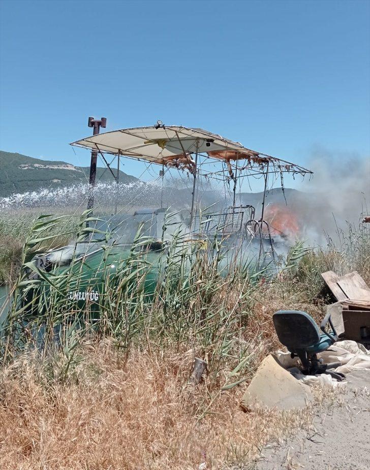 Muğla'da polyester teknede çıkan yangın söndürüldü G2