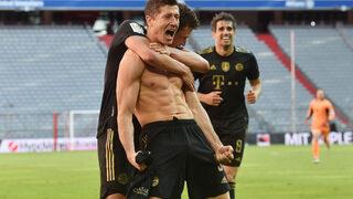 Lewandowski rekor kırdı, Bayern farka gitti