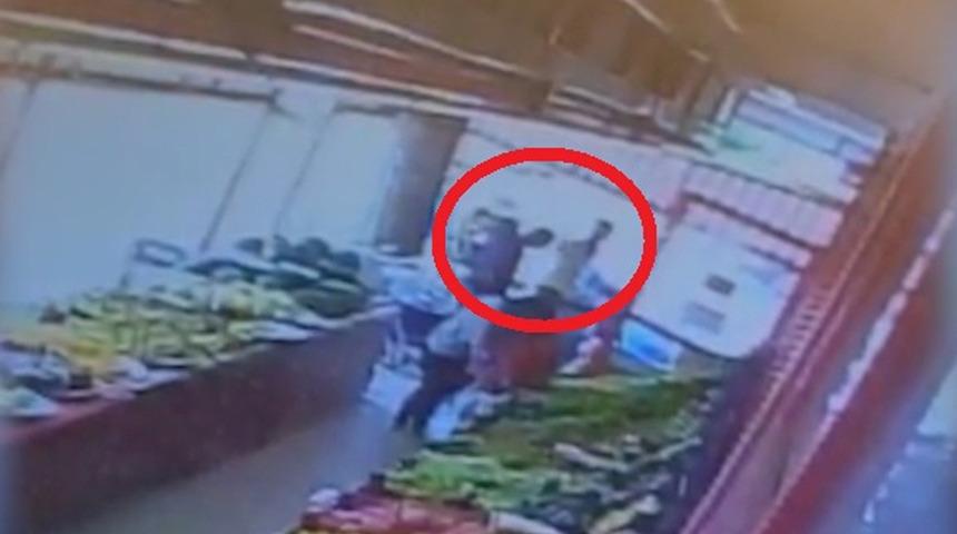 Yalova'da market çalışanı maske uyarısında bulunduğu müşteri tarafından darbedildi