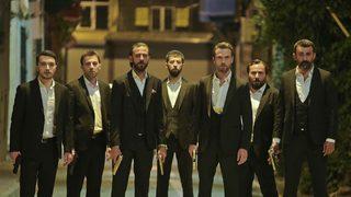 Çukur 129. yeni bölüme Sarp Akkaya, Şahram rolüyle damga vuracak! Final yapacak olan Çukur'da son savaş!