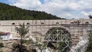 Troya Kenti’ne su taşıyan 5 bin yıllık kemerin restorasyon çalışmalarında sona yaklaşıldı