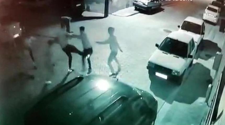 Arkadaşlarını toplayıp baskına gitti, canından oldu