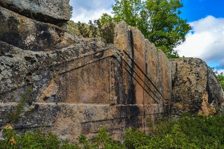 Frigya'daki Maltaş Anıt Abidesi gün yüzüne çıkarılacak G4