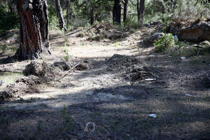 Antalya'da eşi tarafından öldürülüp çukura gömüldüğü iddia edilen kadının cenazesi adli tıptan alındı G2