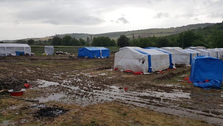 Bursa'da kuvvetli sağanaktan zarar gören ekili arazilerde zarar tespiti yapılıyor G3