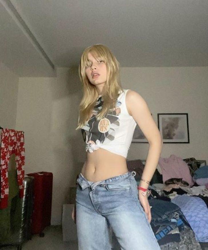 Aleyna Tilki mini tişörtlü göbek paylaşımı sosyal medyayı salladı!  G2