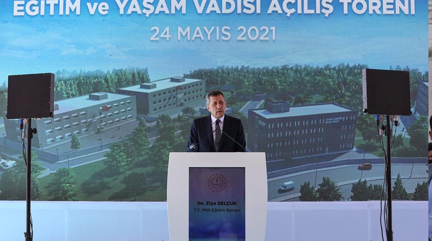 Milli Eğitim Bakanı Ziya Selçuk, Demiröz Eğitim ve Yaşam Vadisi Açılış Töreni'nde konuştu