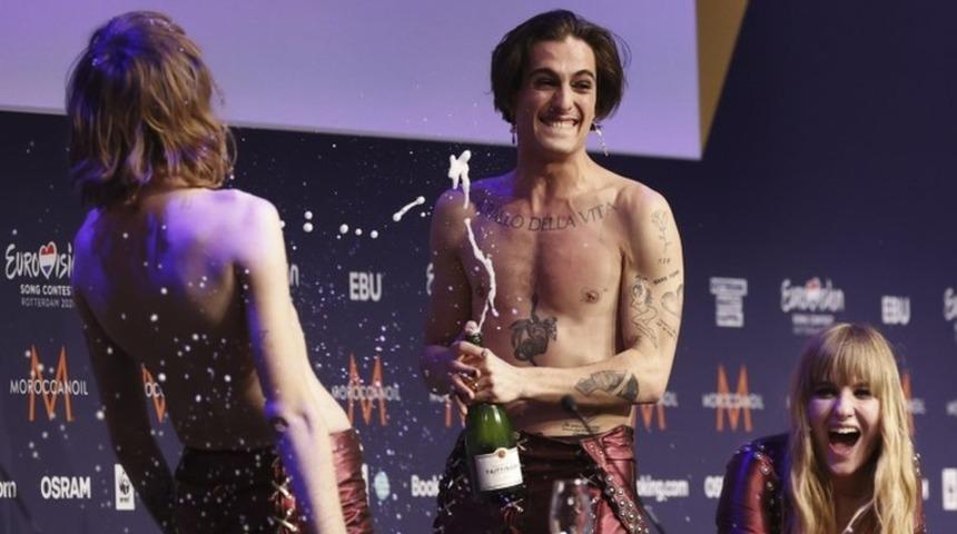 Eurovision'da kokain iddiası: İtalyan solistin uyuşturucu testi negatif &ccedil;ıktı