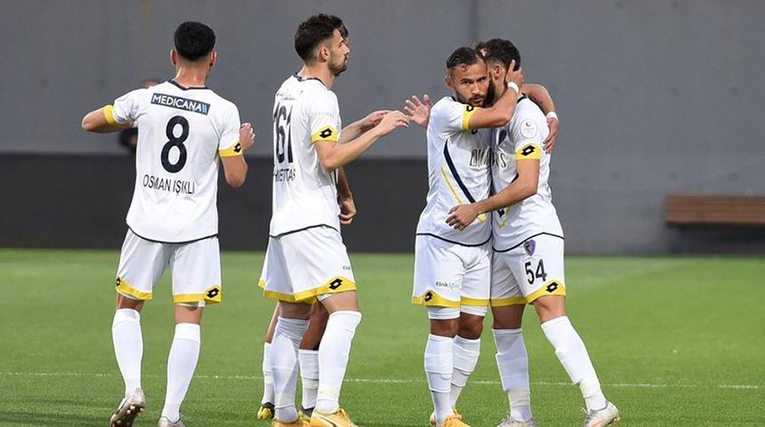 Isparta 32 ile Bucaspor, 2. Lig'e yükseldi