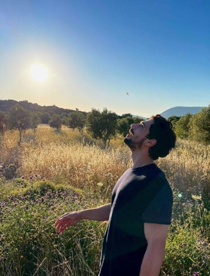 Pozları olay oldu: Son Yaz dizisinin Yağmur'u Hafsanur Sancaktutan ile Deniz Can Aktaş tatilde  G5