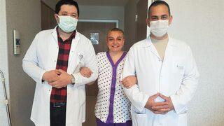 Selfie çekerken şüphelendi, beyninde tümör çıktı