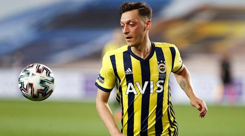 Fenerbahçe'de 10 numara Mesut Özil'e 