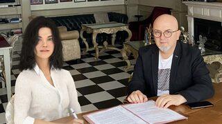 Türkiye'nin ilk robot oyuncusu Aypera filmde rol alacak