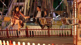 Masumlar Apartmanı 35. son bölüme Gülben ve Esat aşkı damga vurdu! Han, İnci, Gülben ve Esat'ın lunapark macerası!