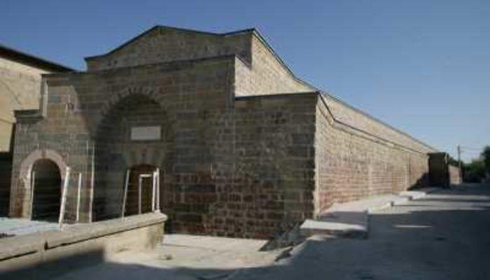Sokullu Mehmet Paşa döneminde yapılan 5 asırlık tarihi bedesten Kent Müzesi olarak hizmet verecek