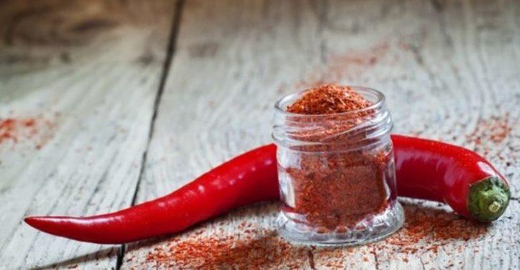 Bu besin vücutta iltihap bırakmıyor! İşte iltihabın geçmesinde çok etkili olan Cayenne Arnavut biberi G5