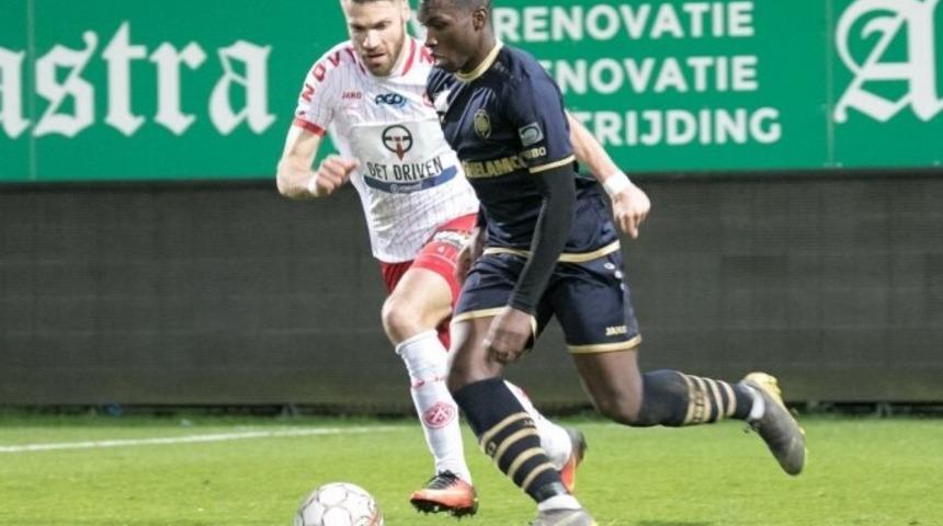 Beşiktaş'ta Valentin Rosier'in yerine Aurelio Buta