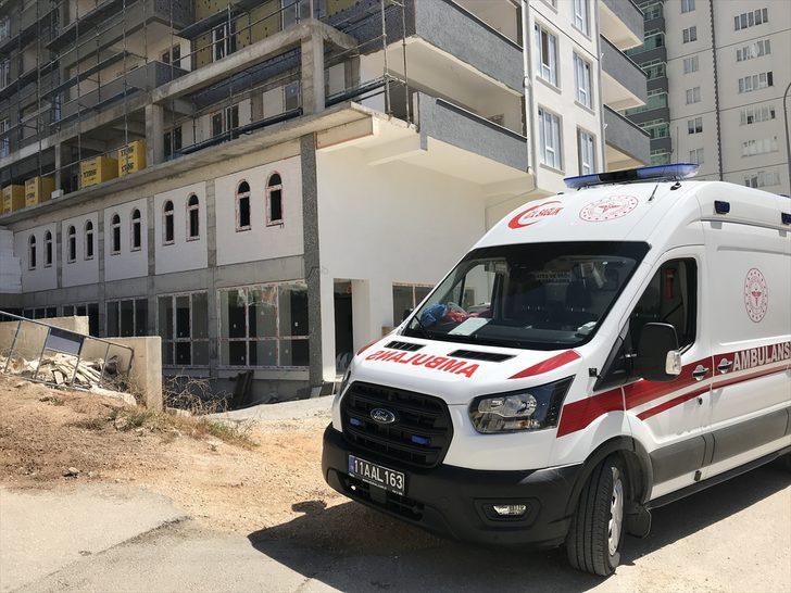 Bilecik'te inşaat halindeki binanın 8. katından düşen vatandaş öldü G1