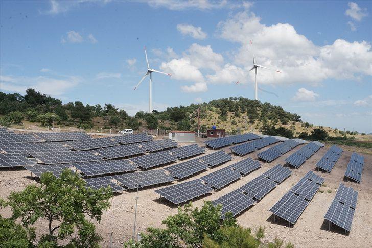 Balıkesir'de Havran Belediyesi 3 bin 780 güneş panelinden elektrik üretmeye başladı G4