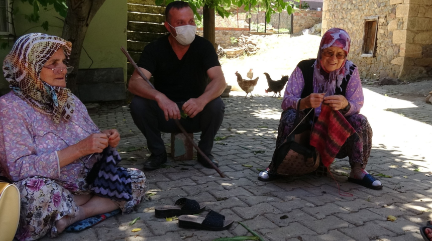 Bu mahallede herkes lakabıyla anılıyor: Eşekarısı, çaycı, çıtır, pamuk, boyalı...