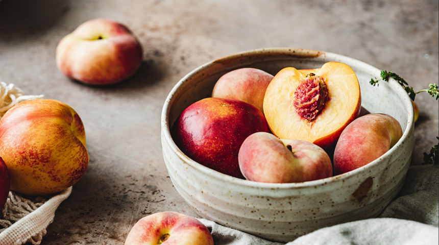 Şeftalinin faydaları nelerdir? Şeftali neye iyi gelir? Şeftalinin cilde ve mideye faydaları nelerdir?