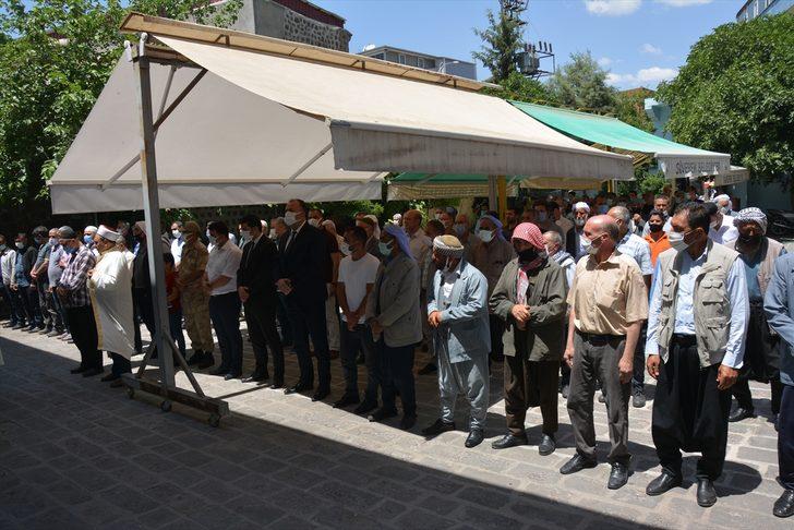 Bursa'da hayatını kaybeden Siverek Kaymakamı Ongu için gıyabi cenaze namazı G2