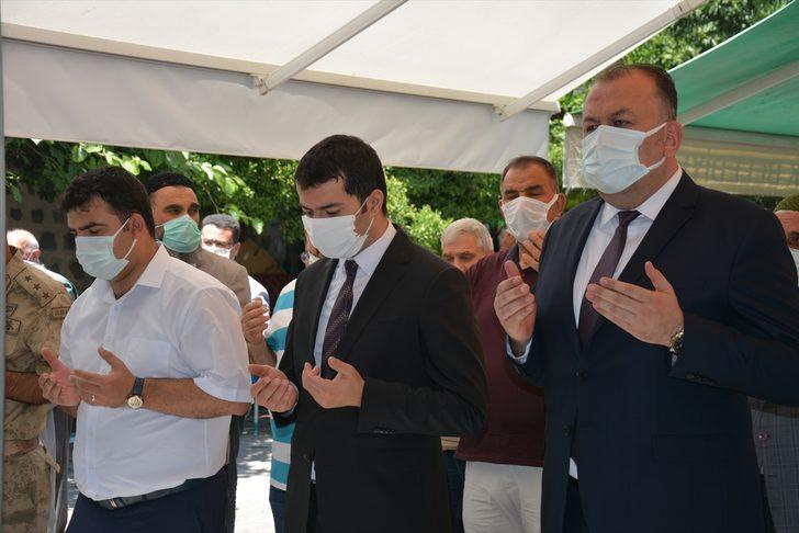 Bursa'da hayatını kaybeden Siverek Kaymakamı Ongu için gıyabi cenaze namazı G3