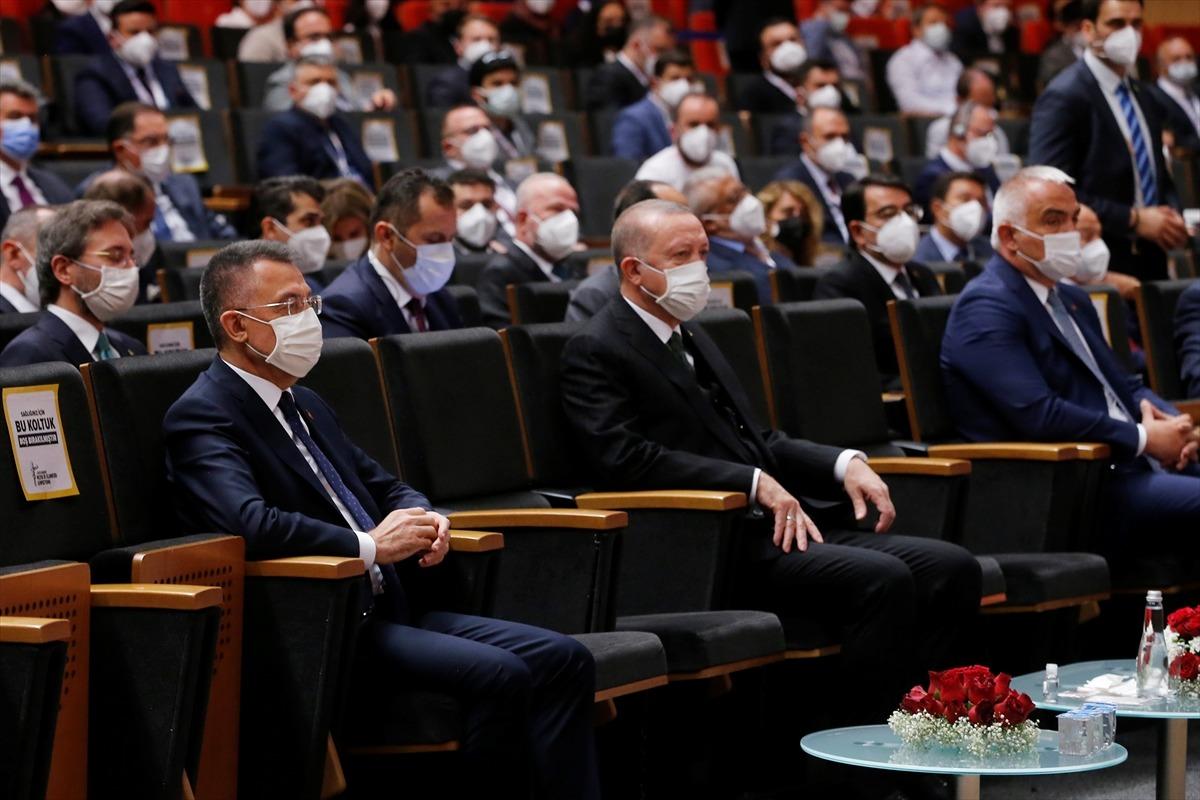 Cumhurbaşkanı Erdoğan, 1. Uluslararası Medya ve İslamofobi Sempozyumu'nda konuştu: (1)