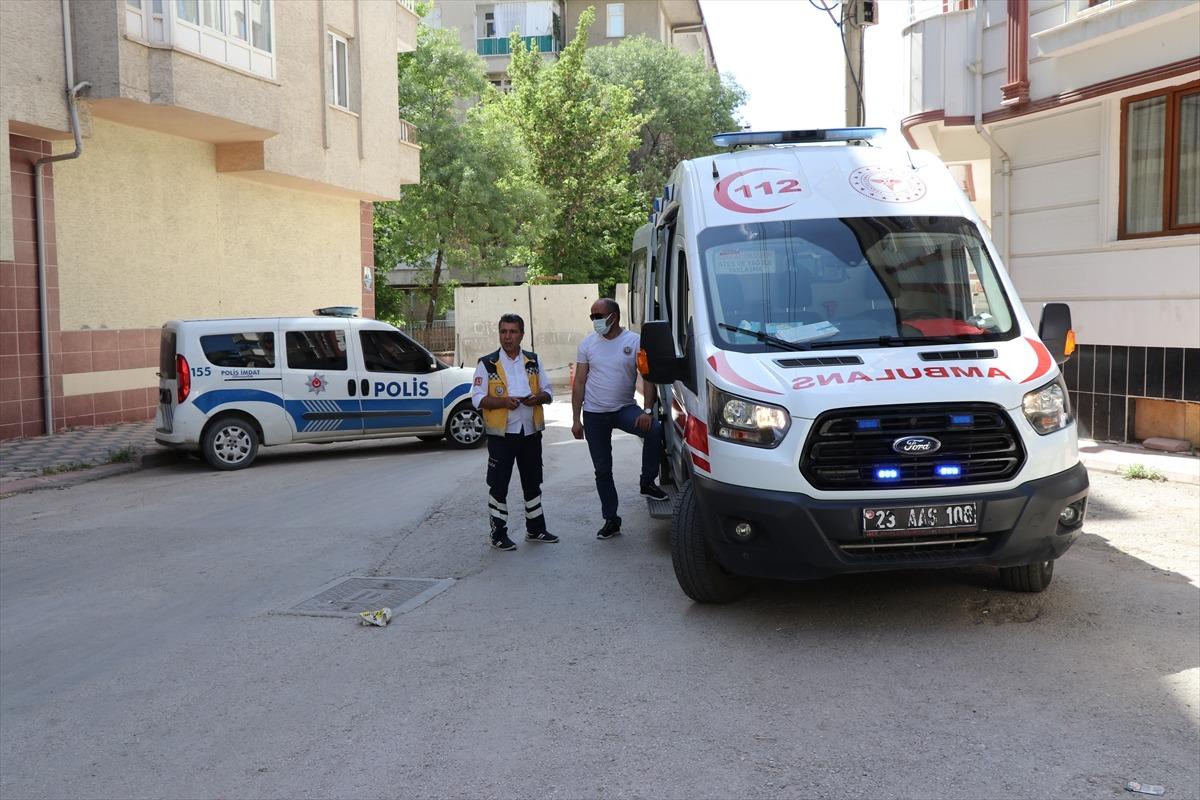 Elazığ'da pompalı t&uuml;fekle karakol bah&ccedil;esinde havaya ateş a&ccedil;an ş&uuml;pheli g&ouml;zaltına alındı