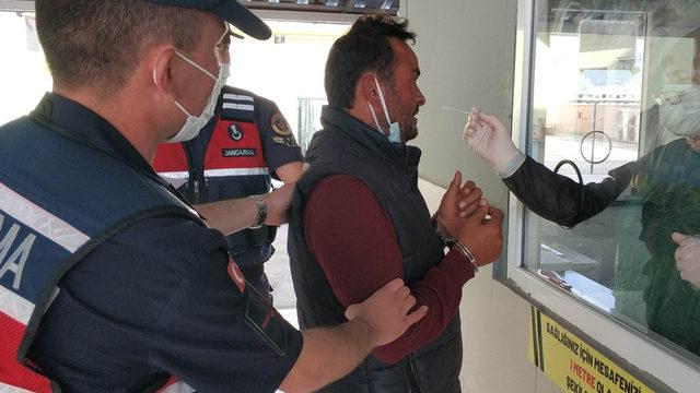 Amcasını darptan tutuklandı, Covid-19 testine götürülürken tehdit etti