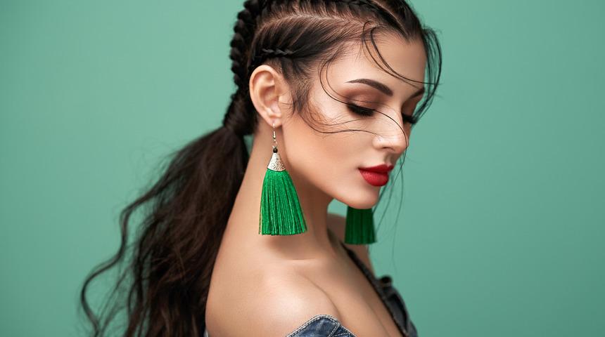 Birkaç dakikada hazırlayacağınız ve sizi ortamın yıldızı yapacak en güzel örgü saç modelleri