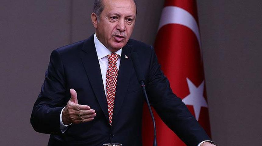 Yeni anayasa &ccedil;alışmaları s&uuml;r&uuml;yor! Cumhurbaşkanı Erdoğan yarın a&ccedil;ıklayacak
