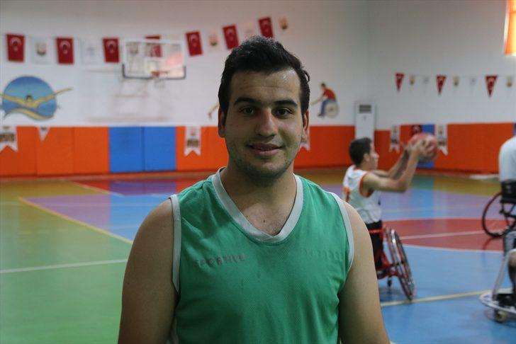 Şanlıurfalı engelli sporcu, tesadüfen başladığı basketbolda milli takıma seçilmenin gururunu yaşıyor G1