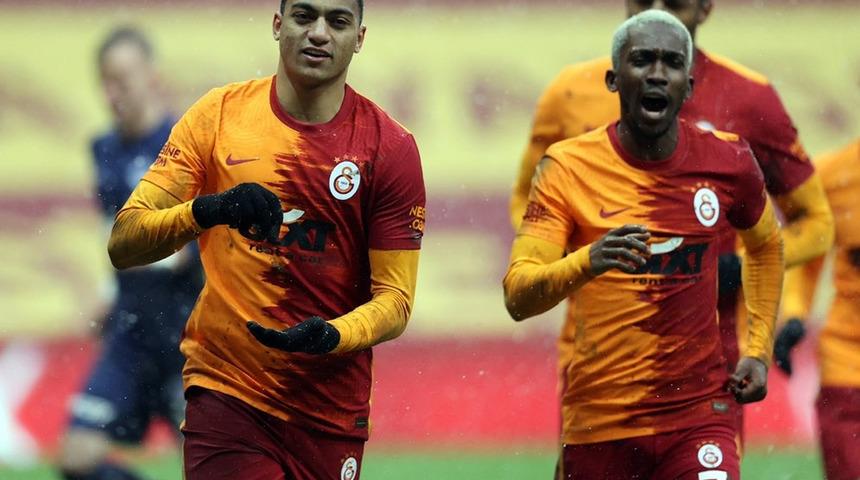 Fenerbahçe'den Galatasaray'a yılın transfer çalımı! Onyekuru...