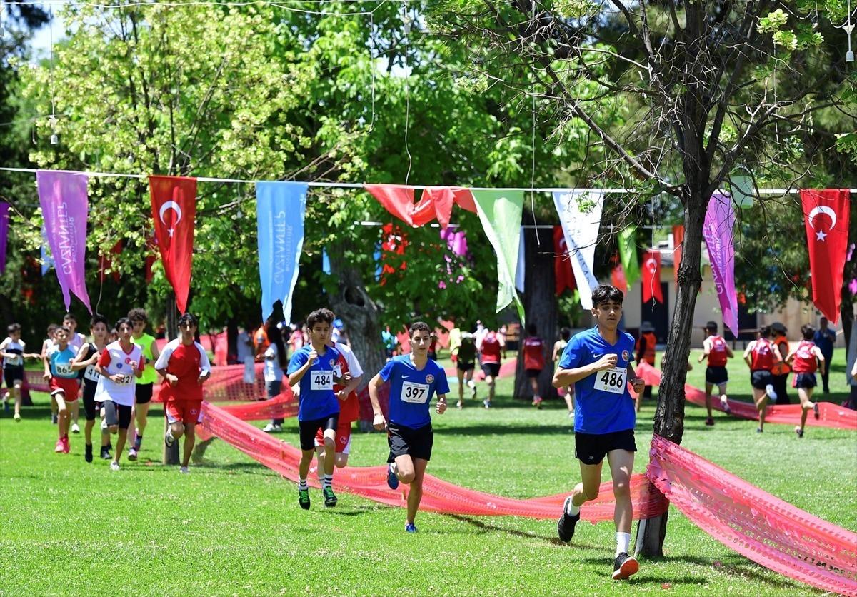 Atletizm Geliştirme Projesi ve B&ouml;lgesel Kros finalleri Gaziantep'te yapıldı