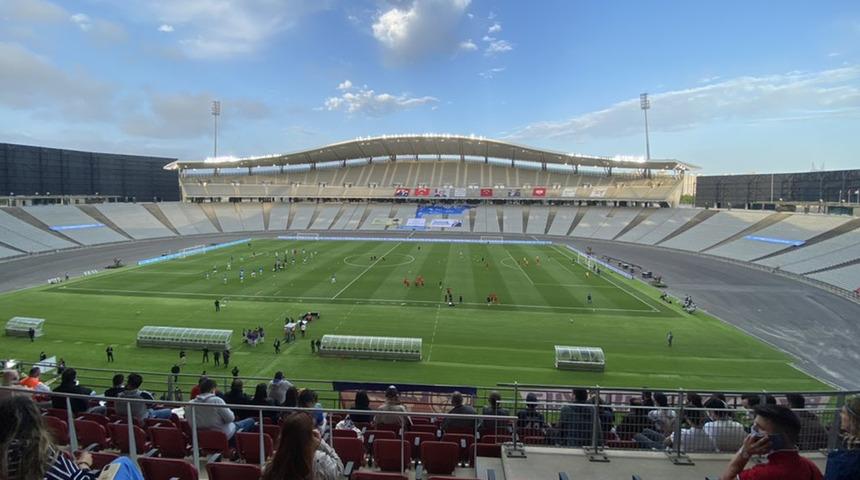 Altınordu ve Altay taraftarı tribünde!