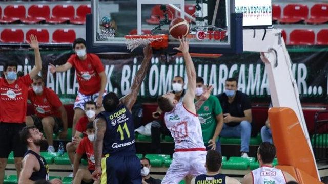 Finalin adı: Anadolu Efes - Fenerbahçe Beko