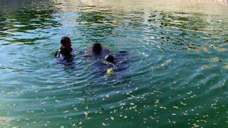 Sulama havuzuna giren 2 arkadaş boğuldu