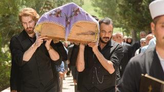 Bir Zamanlar Çukurova 98. yeni bölümde Doktor Müjgan ölüyor! Melike İpek Yalova diziye veda ediyor