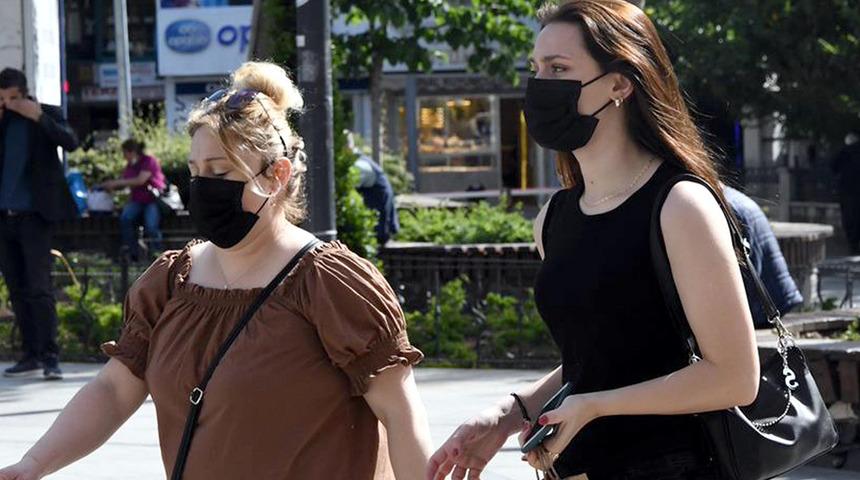 Doç. Dr. Nejat Altıntaş'tan koronavirüs uyarısı: Ağustos ayına kadar dikkat etmeliyiz