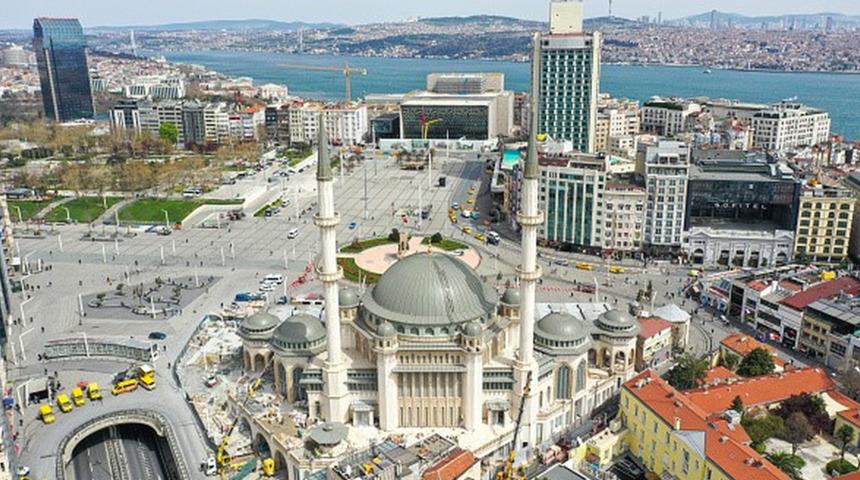 Taksim Camii: Erdoğan'ın ilk kez 1994'te g&uuml;ndeme getirdiği cami a&ccedil;ılıyor
