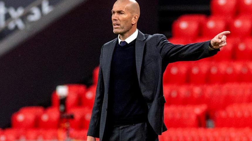 Real Madrid'de Zidane ile yollar ayrıldı