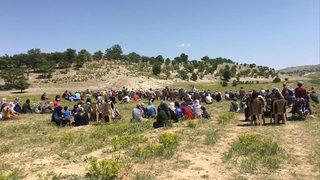 Yağmur duasına çıkıp kurban kestiler