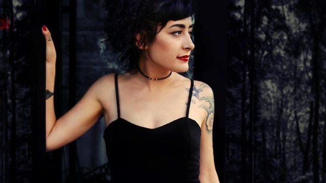 Melek Mosso kimdir, kaç yaşında ve evli mi? Melek Mosso'nun gerçek adı ne?