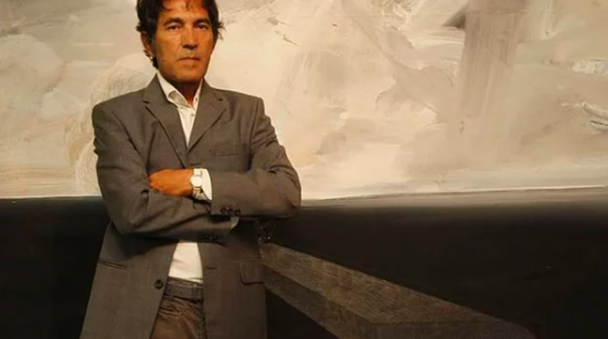 İtalya'da “görünmez heykel” 15 bin Euro'ya alıcı buldu