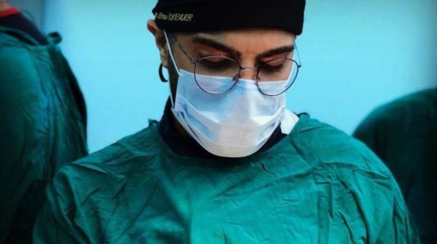 Kahreden detay! Bıçakladığı doktor intiharını engellemiş