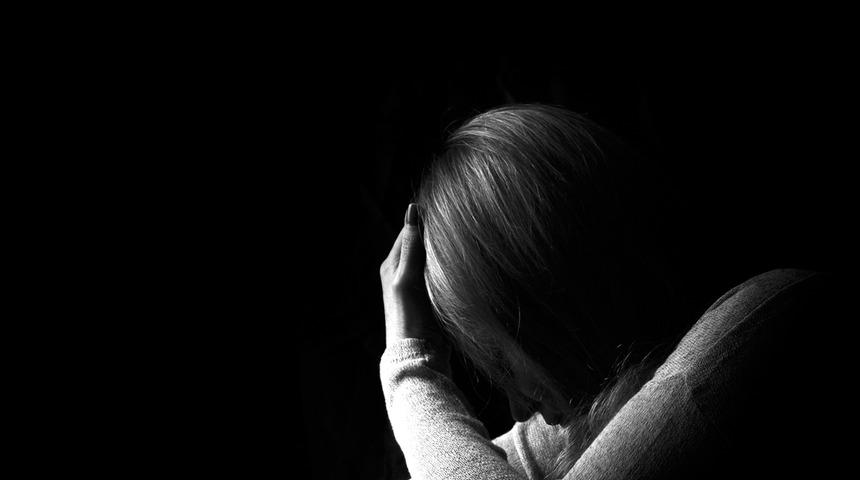 Düzce'de iğrenç olay! 11 yaşındaki kız hamile çıktı, annesinin erkek arkadaşı gözaltına alındı