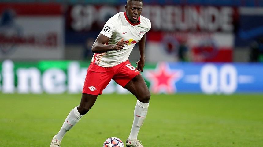 Ibrahima Konate Liverpool'da!