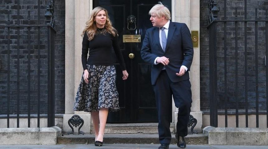 İngiltere Başbakanı Johnson tadilat masraflarıyla ilgili 'g&ouml;revini k&ouml;t&uuml;ye kullanmadı ama akılsızca davrandı'